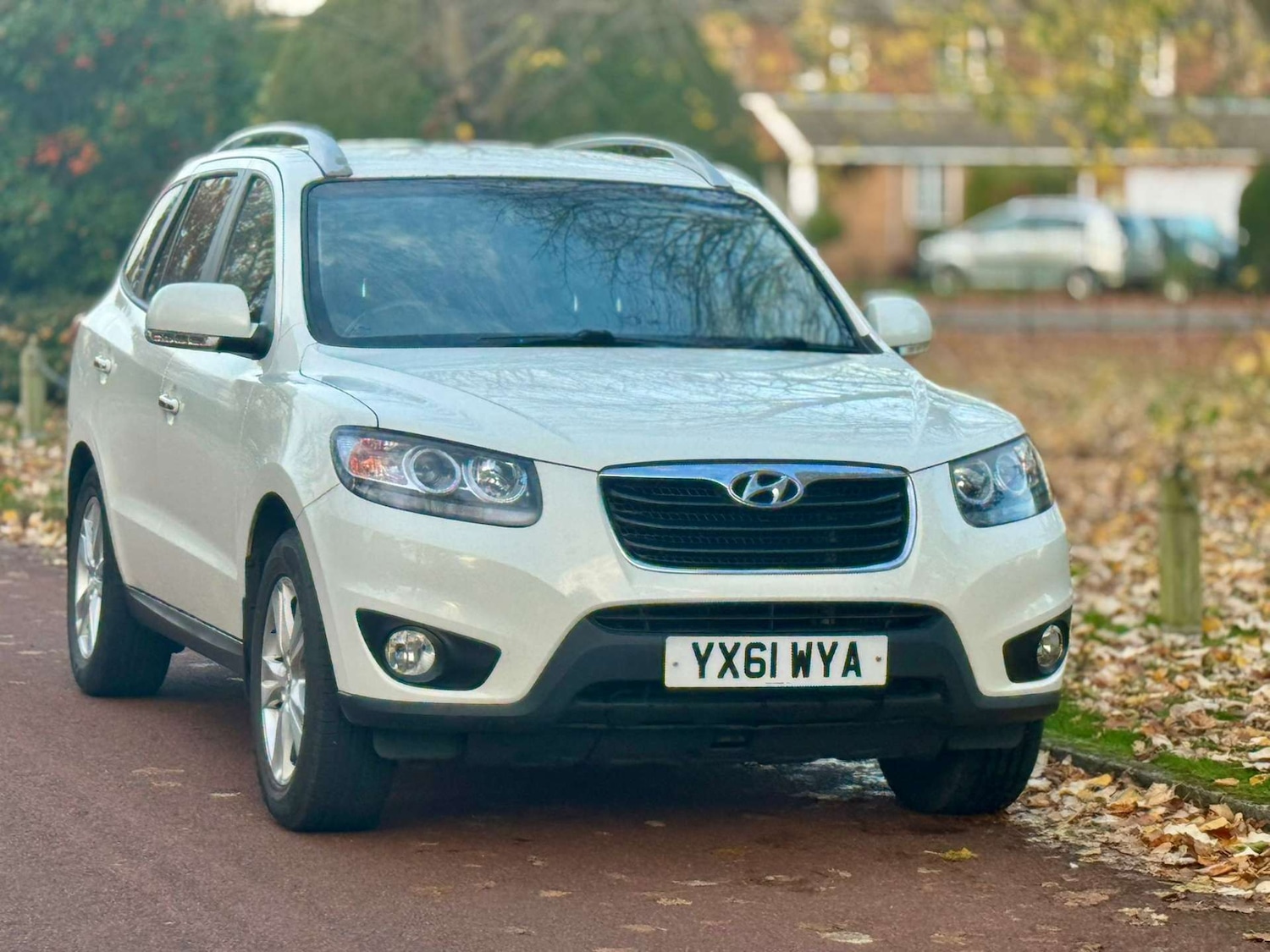 Used Hyundai Santa Fe 2011 for sale - 76544298: Photo 7