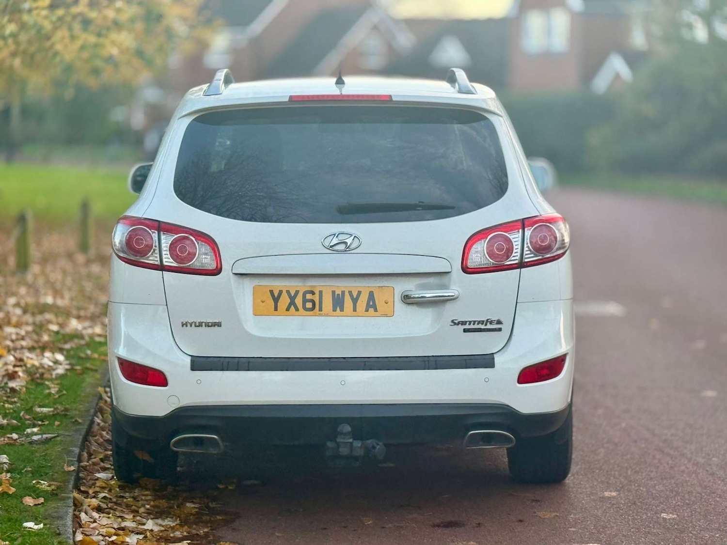 Used Hyundai Santa Fe 2011 for sale - 76544298: Photo 9