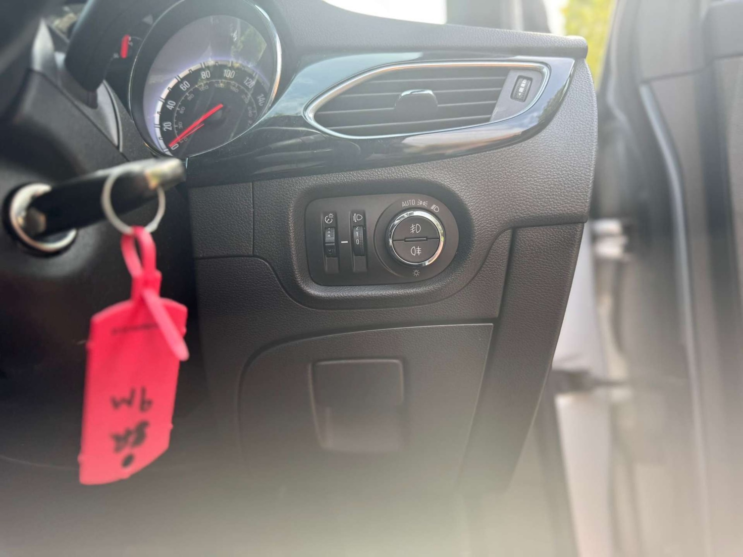 Used Vauxhall Astra 2016 for sale - 75913716: Photo 13