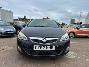 Used Vauxhall Astra 2012 for sale - 76465943: Photo