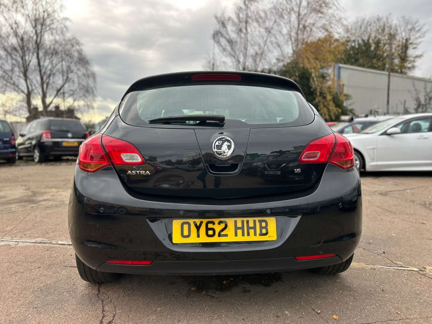 Used Vauxhall Astra 2012 for sale - 76465943: Photo 8