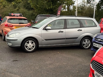 Used Ford Focus 2003 for sale - 76208692: Photo 2