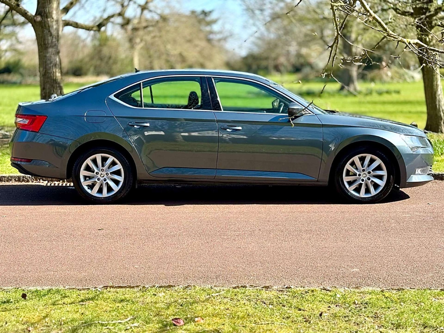 Used Skoda Superb 2019 for sale - 76601620: Photo 20