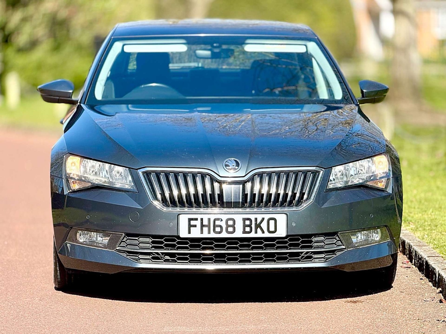 Used Skoda Superb 2019 for sale - 76601620: Photo 3