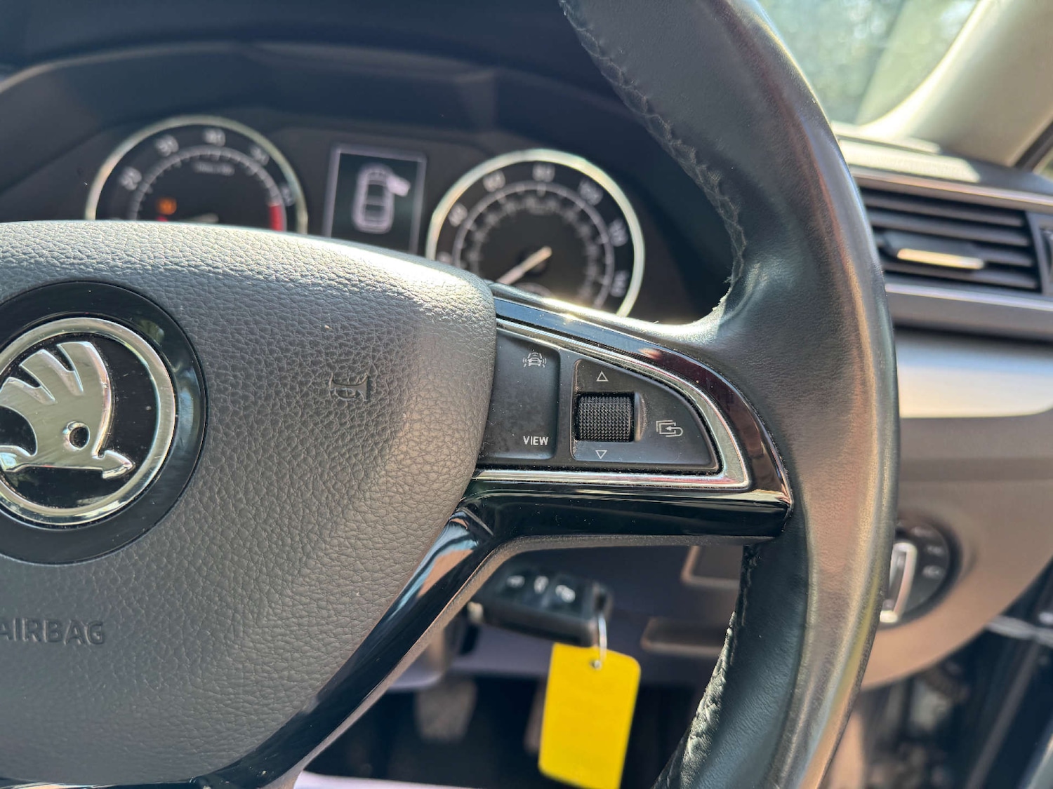 Used Skoda Superb 2019 for sale - 76601620: Photo 35