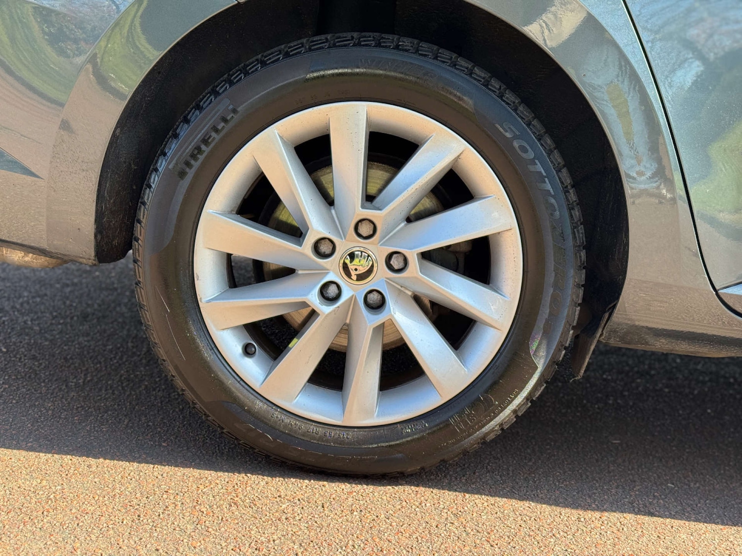 Used Skoda Superb 2019 for sale - 76601620: Photo 38