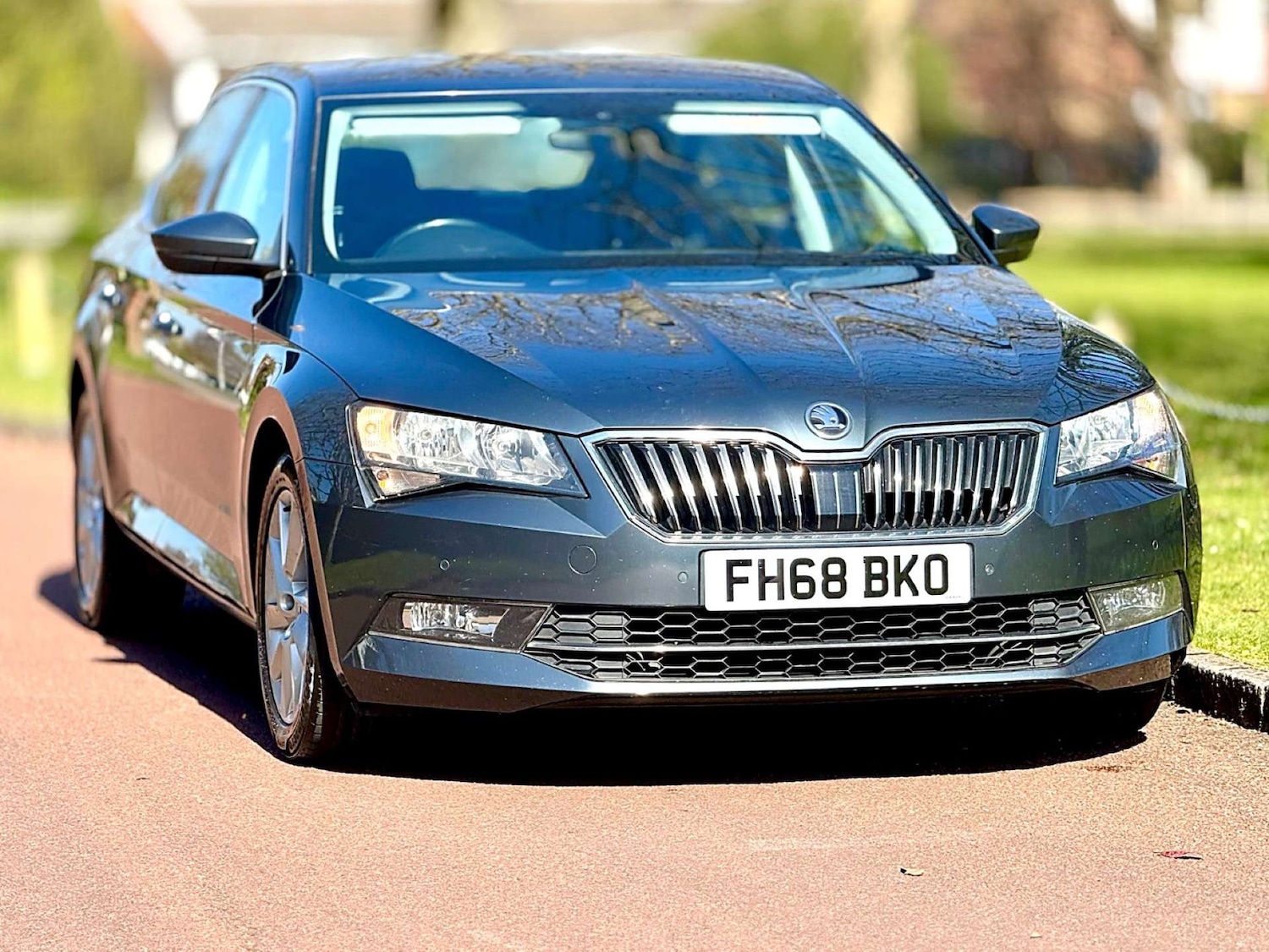 Used Skoda Superb 2019 for sale - 76601620: Photo 9