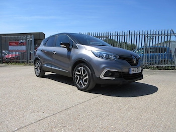 Used Renault Captur 2018 for sale - 79140854: Photo
