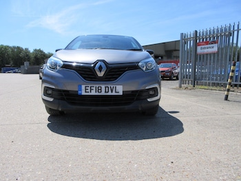 Used Renault Captur 2018 for sale - 79140854: Photo