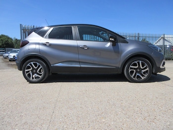 Used Renault Captur 2018 for sale - 79140854: Photo