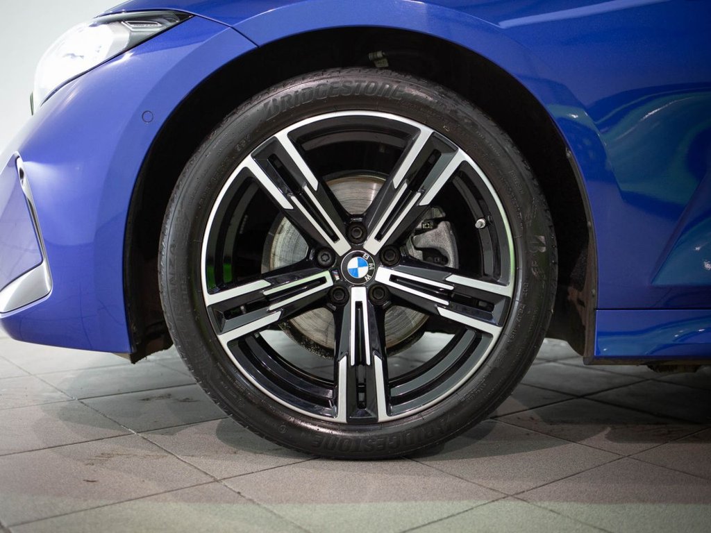 Used BMW 3 Series 2023 for sale - 76430369: Photo 15