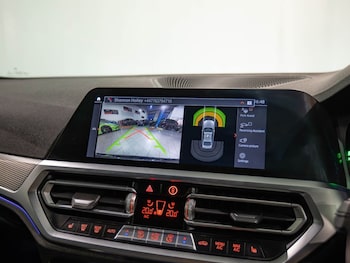 Used BMW 3 Series 2021 for sale - 76559294: Photo