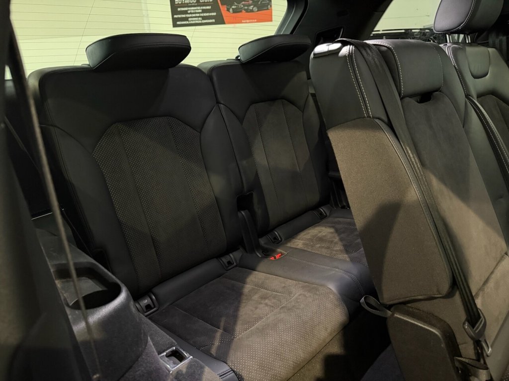 Used Audi Q7 2018 for sale - 77111199: Photo 28