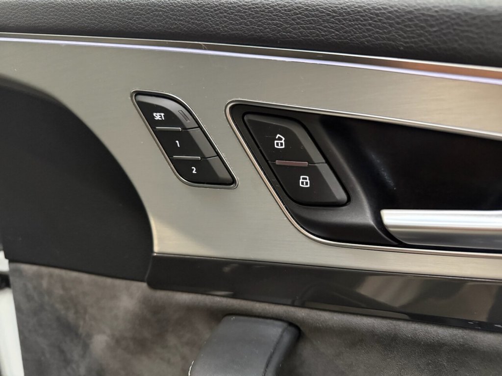 Used Audi Q7 2018 for sale - 77111199: Photo 32