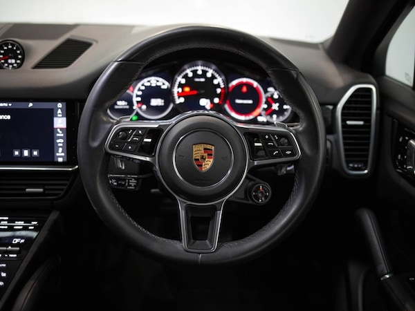 Used Porsche Cayenne 2019 for sale - 76203070: Photo 17