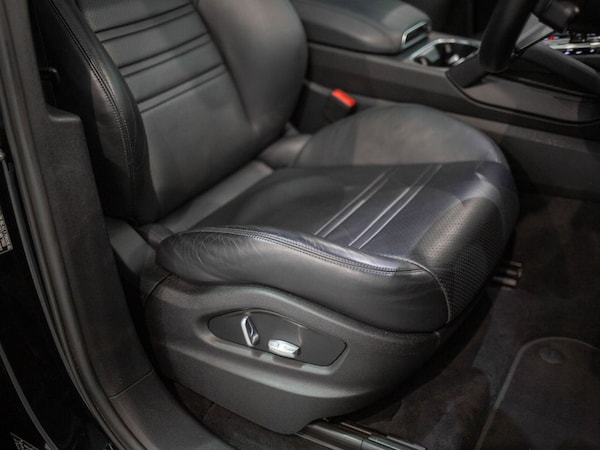 Used Porsche Cayenne 2019 for sale - 76203070: Photo 38