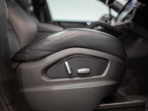 Used Porsche Cayenne 2019 for sale - 76203070: Photo 39