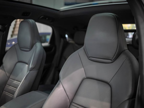 Used Porsche Cayenne 2019 for sale - 76203070: Photo 41