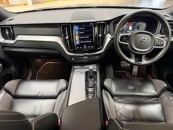 Used Volvo XC60 2021 for sale - 78693908: Photo