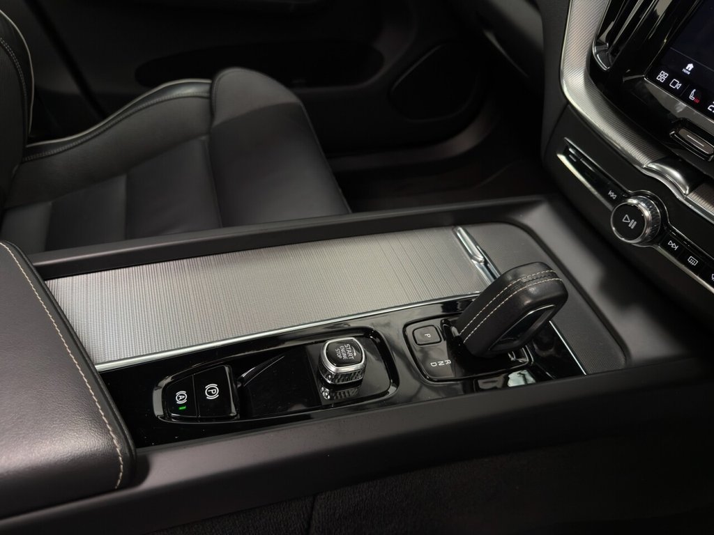 Used Volvo XC60 2022 for sale - 77227266: Photo 14