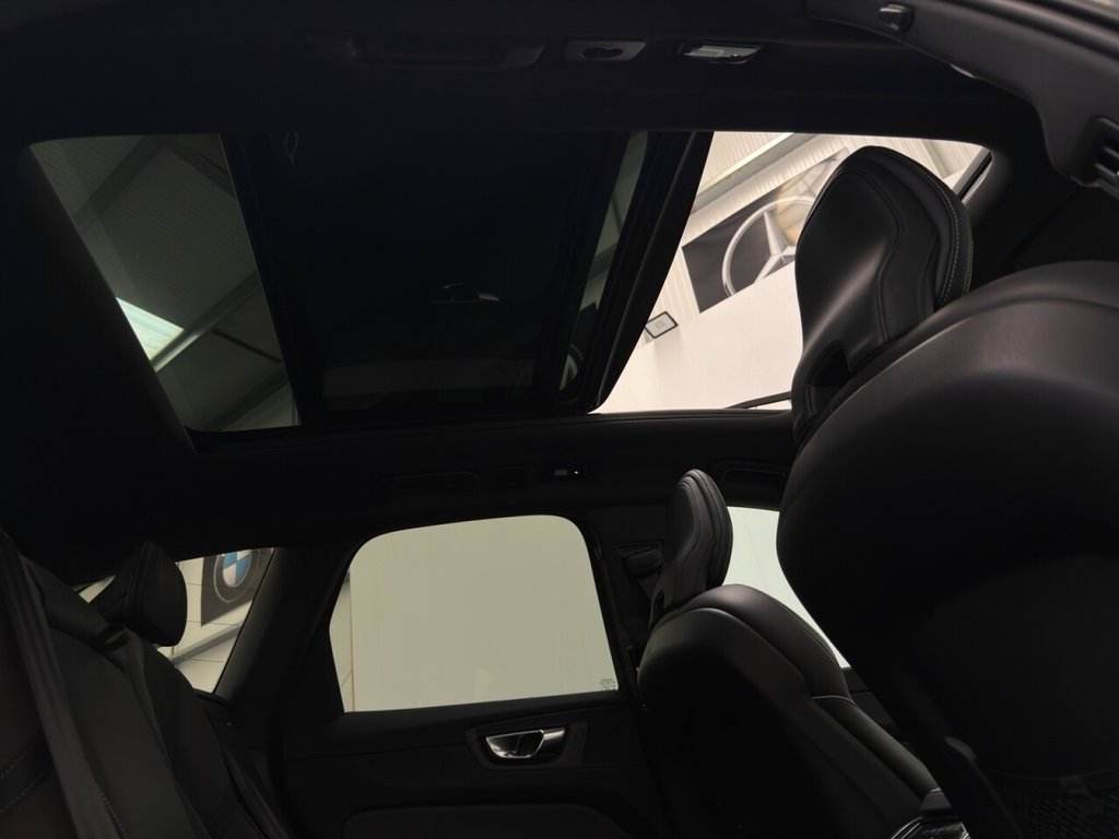 Used Volvo XC60 2022 for sale - 77227266: Photo 16