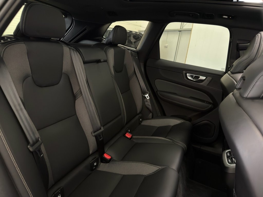 Used Volvo XC60 2022 for sale - 77227266: Photo 17