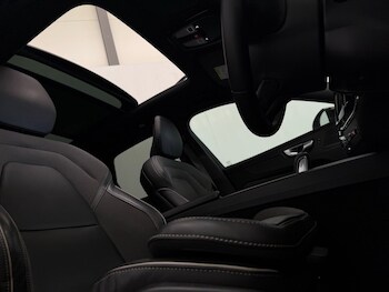 Used Volvo XC60 2022 for sale - 77227266: Photo