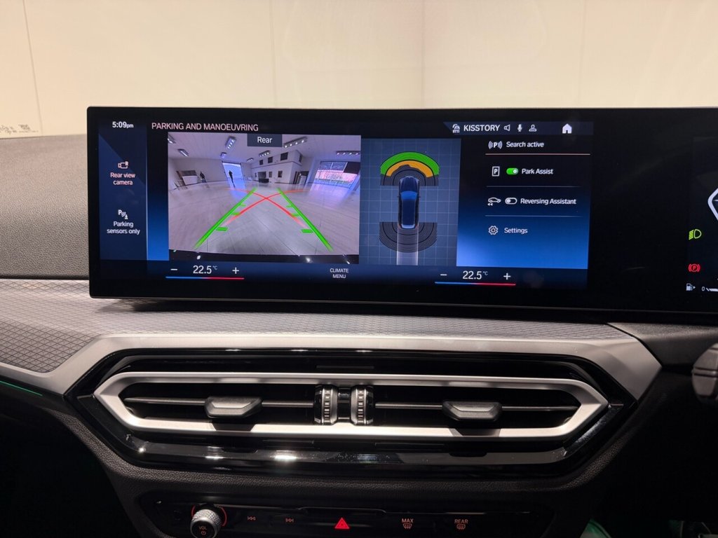 Used BMW 3 Series 2024 for sale - 77952432: Photo 24