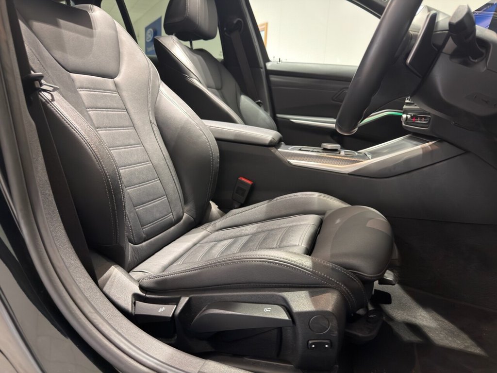 Used BMW 3 Series 2024 for sale - 77952432: Photo 32