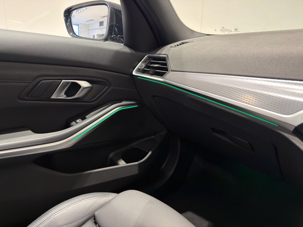 Used BMW 3 Series 2024 for sale - 77952432: Photo 34