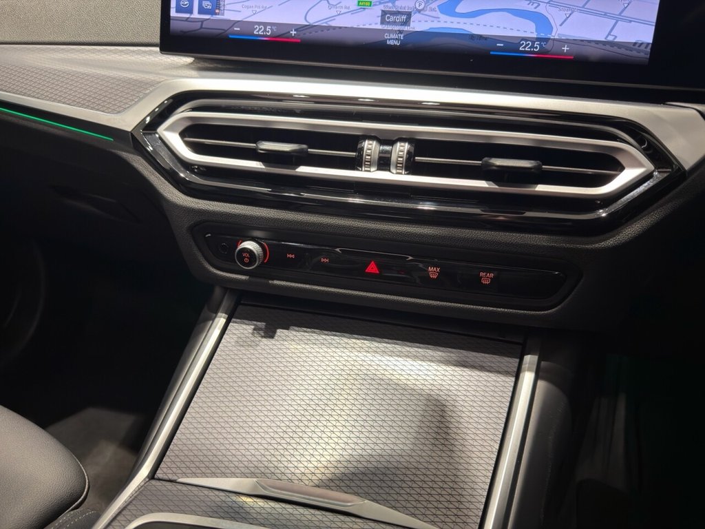 Used BMW 3 Series 2024 for sale - 77952432: Photo 36