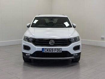 Used Volkswagen T-Roc 2019 for sale - 78306179: Photo