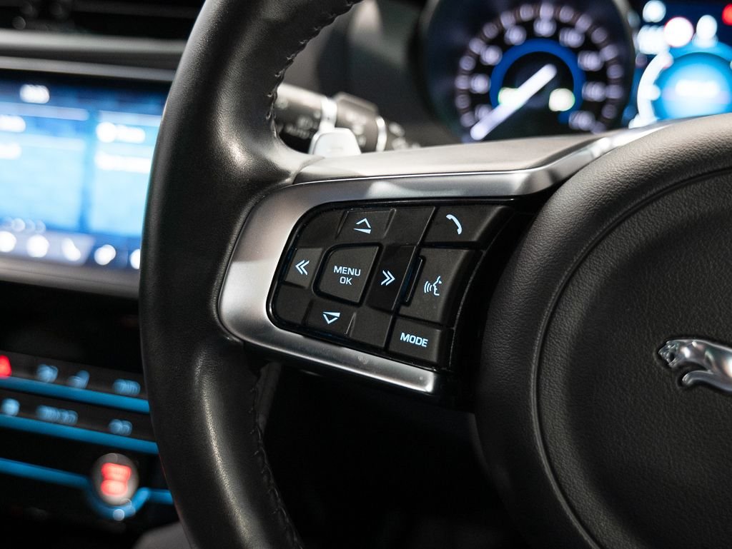 Used Jaguar F-Pace 2020 for sale - 76784162: Photo 20