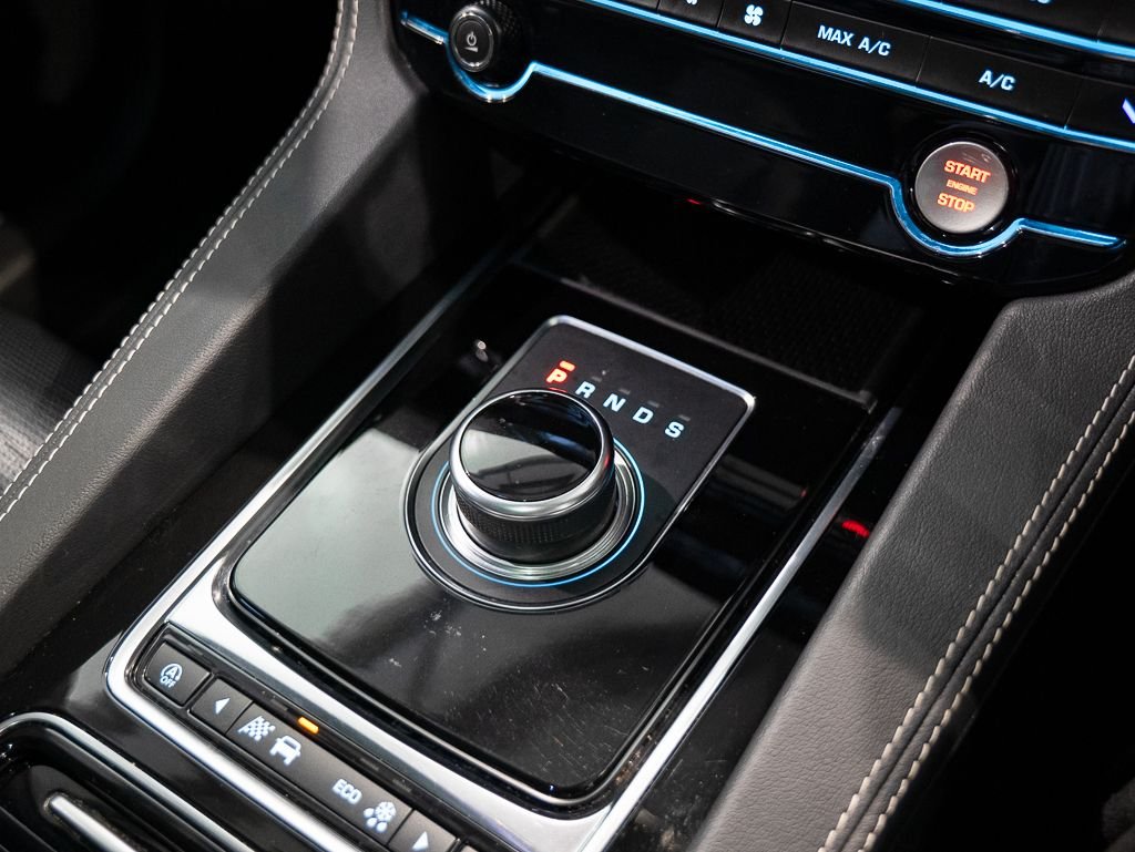 Used Jaguar F-Pace 2020 for sale - 76784162: Photo 30