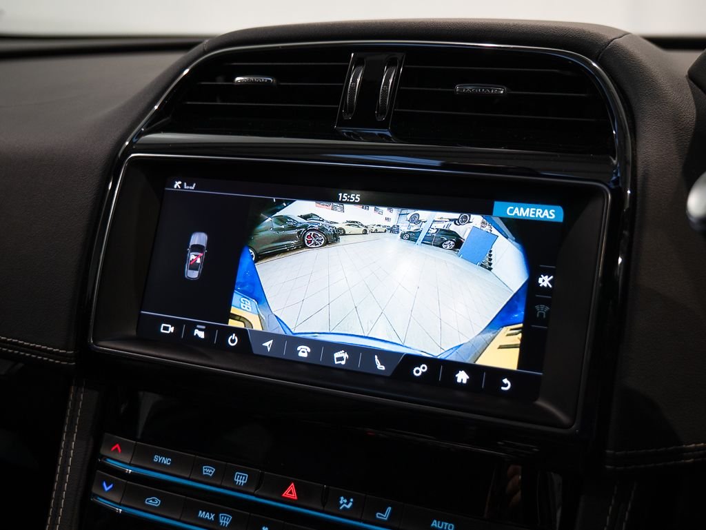 Used Jaguar F-Pace 2020 for sale - 76784162: Photo 4