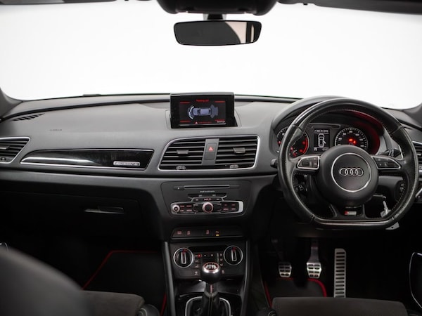 Used Audi Q3 2017 for sale - 75515894: Photo 2