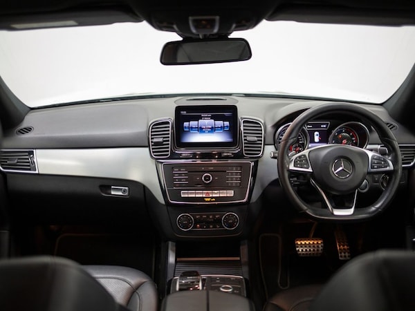 Used Mercedes-Benz GLE-Class 2018 for sale - 75654449: Photo 2