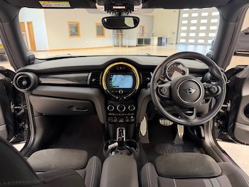 Used MINI Hatch 2020 for sale - 78306239: Photo