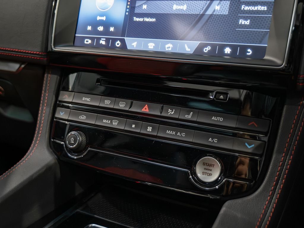 Used Jaguar F-Pace 2021 for sale - 77621122: Photo 29