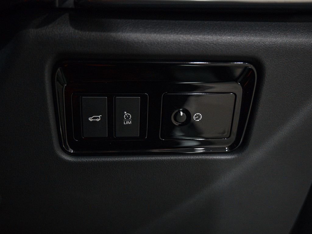 Used Jaguar F-Pace 2021 for sale - 77621122: Photo 37