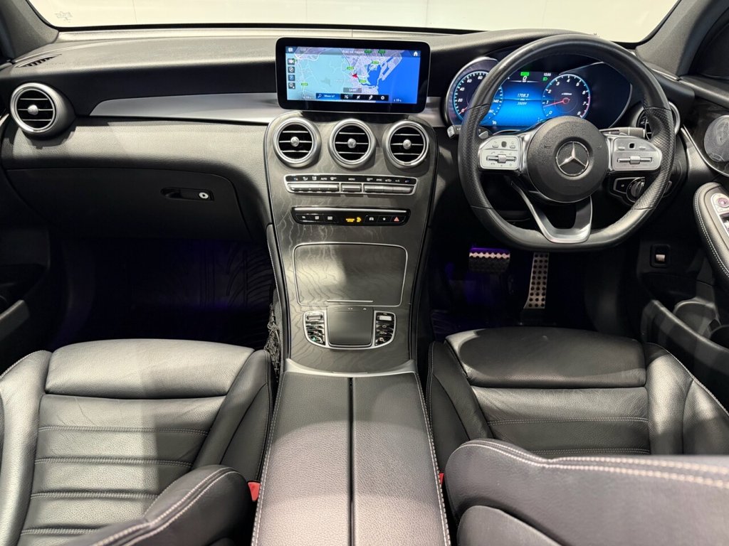 Used Mercedes-Benz GLC 2020 for sale - 77991461: Photo 3