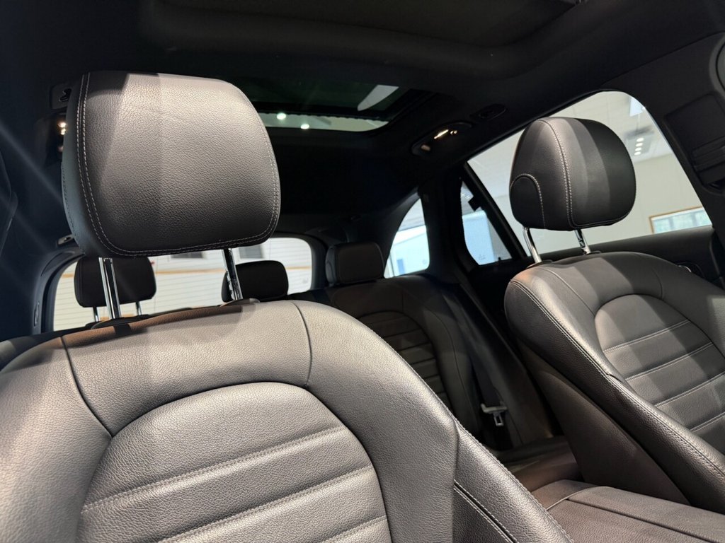 Used Mercedes-Benz GLC 2020 for sale - 77991461: Photo 32