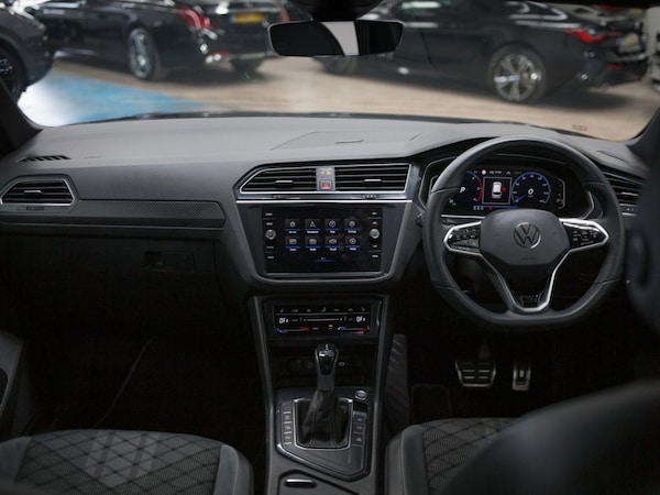 Used Volkswagen Tiguan 2021 for sale - 74488618: Photo 2
