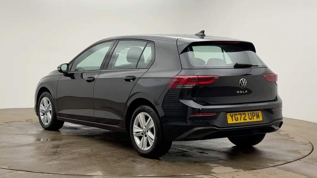 Used Volkswagen Golf 2023 for sale - 78145105: Photo 2