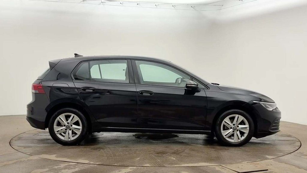 Used Volkswagen Golf 2023 for sale - 78145105: Photo 3