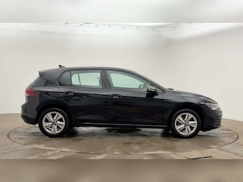 Used Volkswagen Golf 2023 for sale - 78145105: Photo