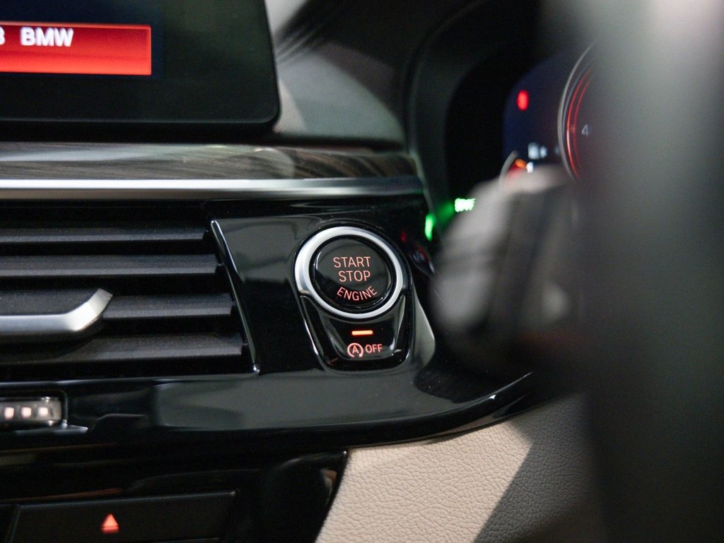 Used BMW 5 Series 2017 for sale - 76559158: Photo 37