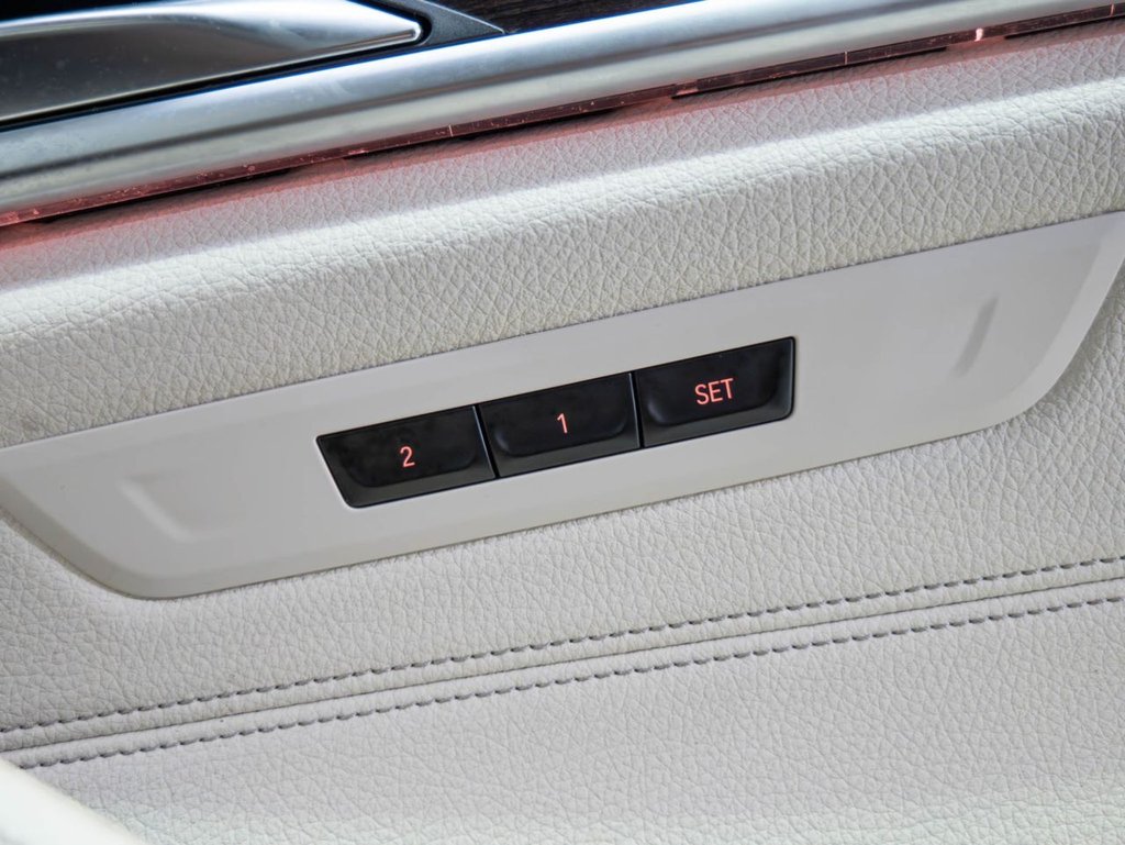 Used BMW 5 Series 2017 for sale - 76559158: Photo 44