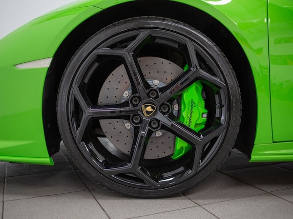 Used Lamborghini Huracan 2022 for sale - 75606996: Photo 11