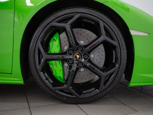 Used Lamborghini Huracan 2022 for sale - 75606996: Photo 14